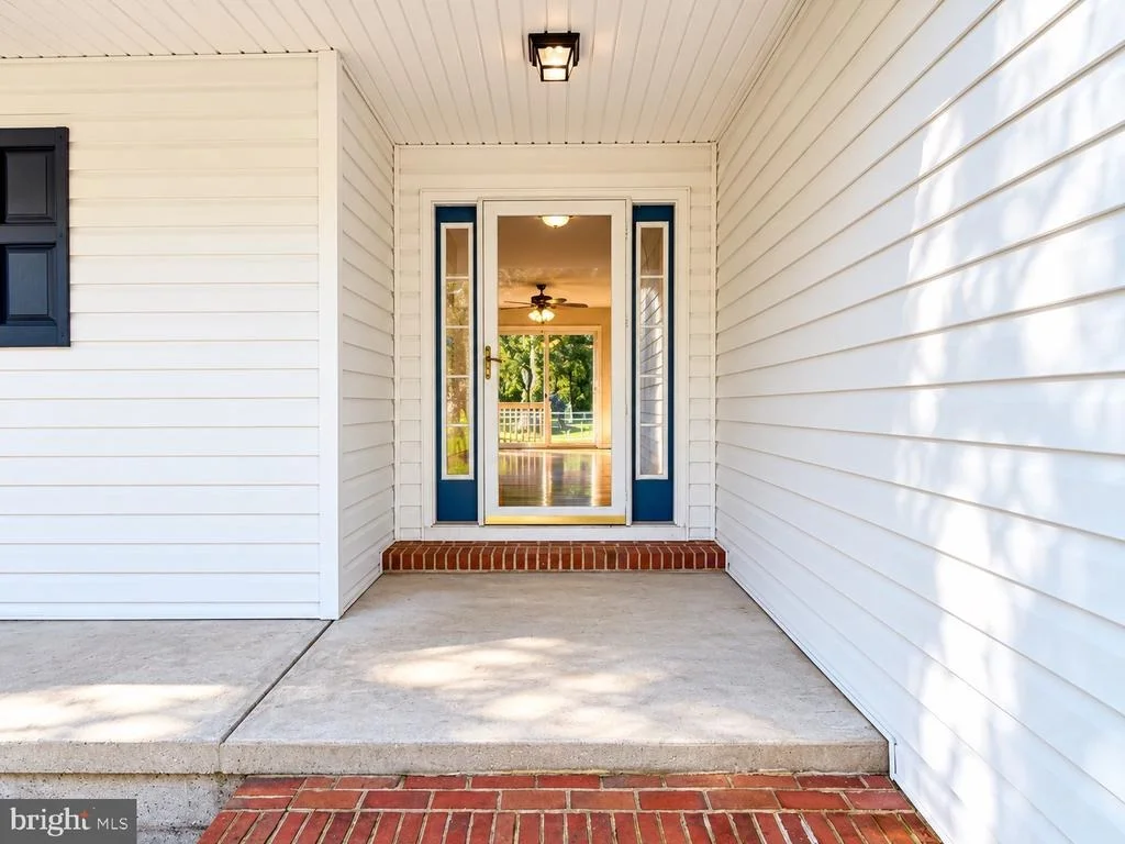 Photo of 23719 HENRY ROAD