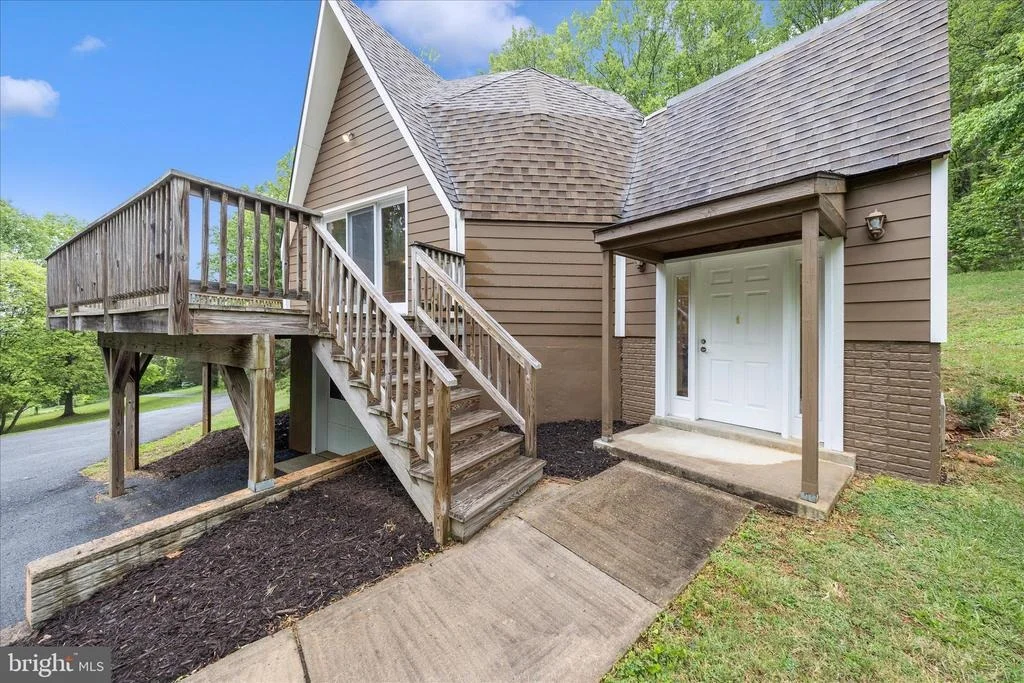 Photo of 2813 FRY ROAD