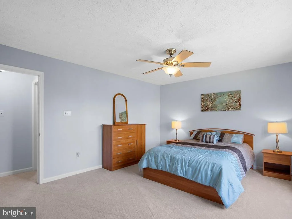 Photo of 6477 MEADOWRIDGE ROAD