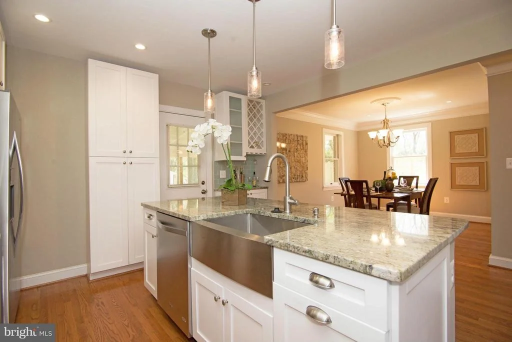 Photo of 6411 HILLSIDE LANE
