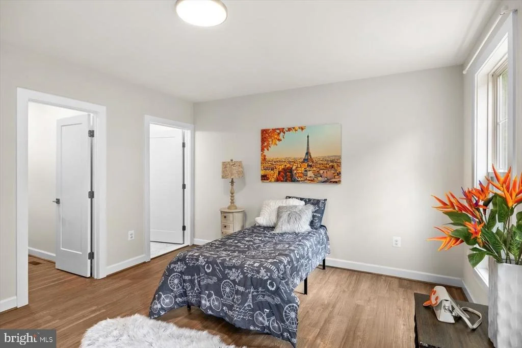 Photo of 537 MONTICELLO CIRCLE
