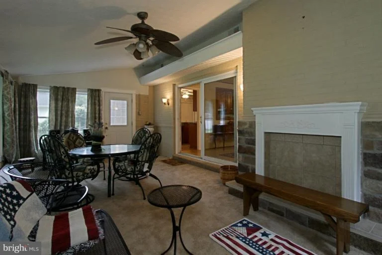 Photo of 8001 RUNNYMEADE DRIVE
