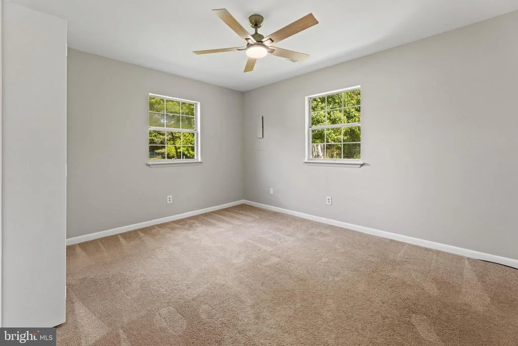 Photo of 593 PLAIN ROAD