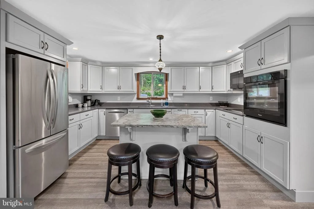 Photo of 155 BEECH