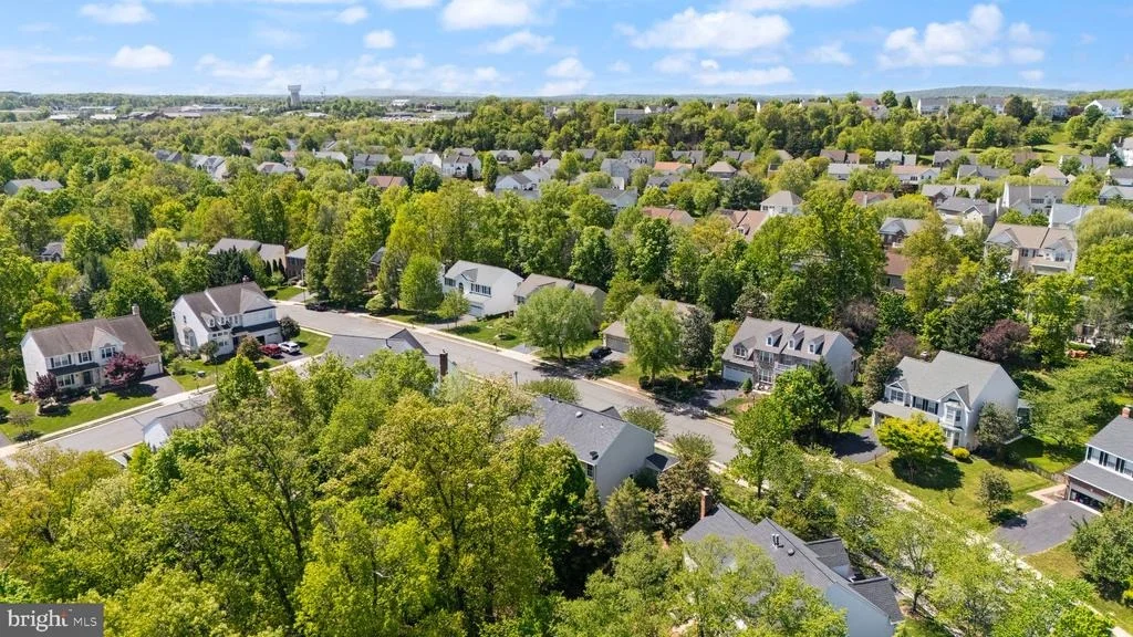 Photo of 817 KENNETH PLACE SE