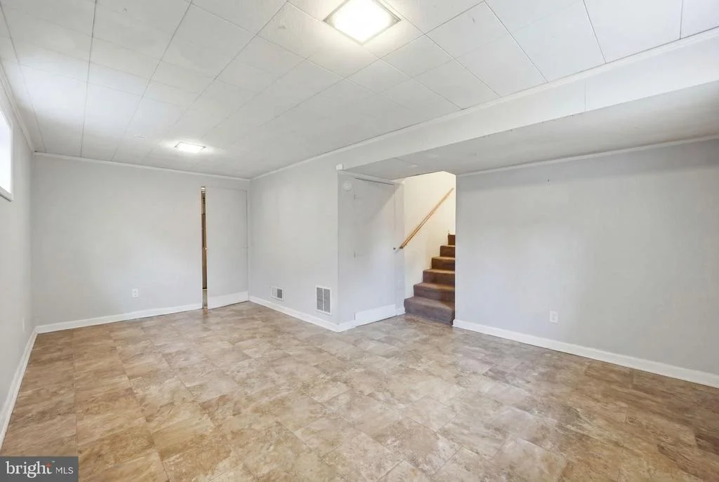 Photo of 7301 SHEFFIELD DRIVE