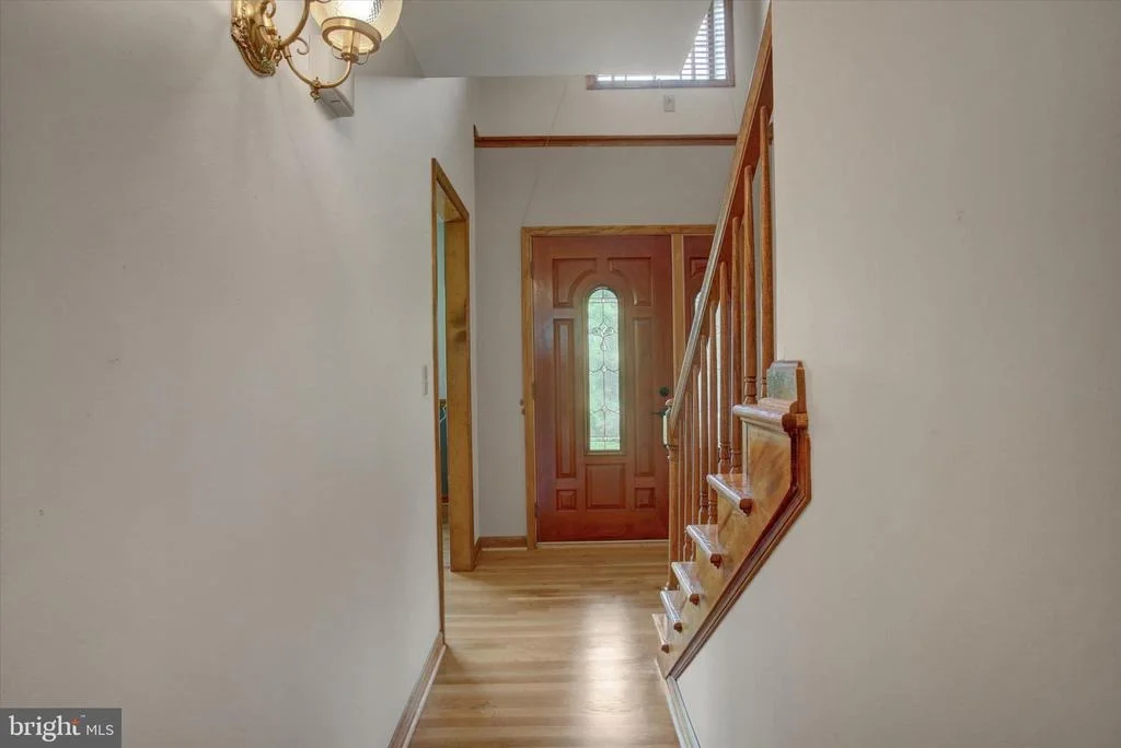 Photo of 8001 MAPLEVILLE ROAD