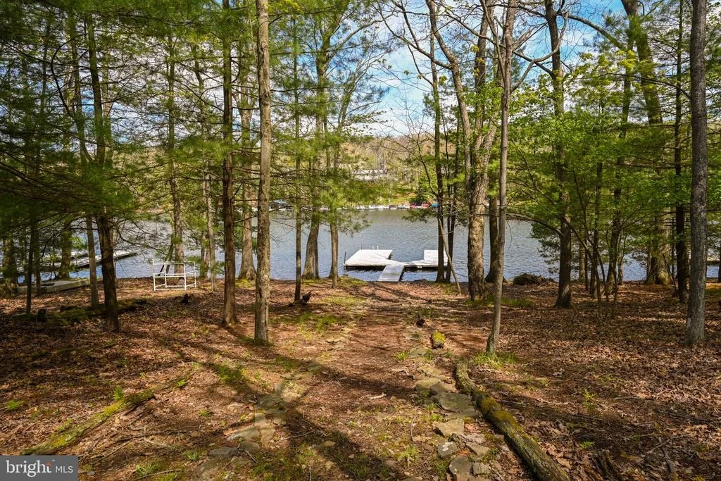 Photo of 42 RED OAK WAY