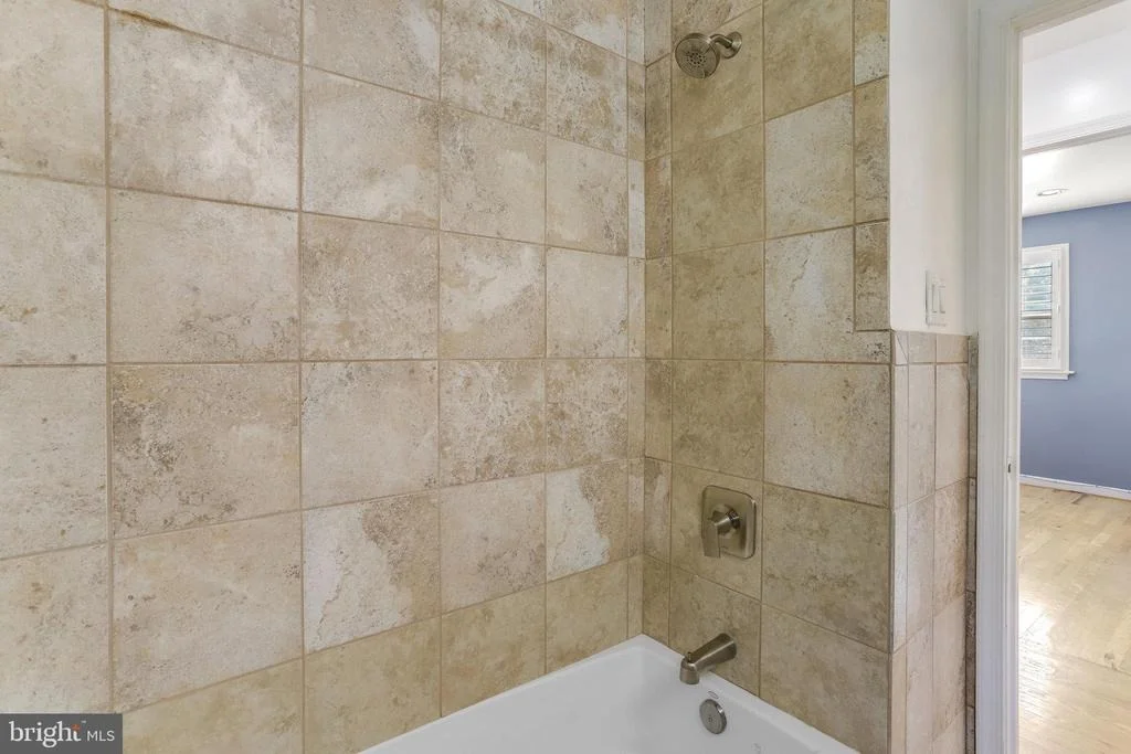 Photo of 6808 HOUNDMASTER ROAD