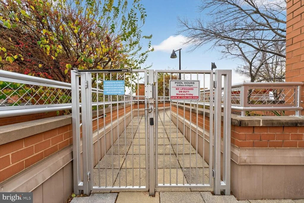 Photo of Unit 807 at 616 E STREET NW