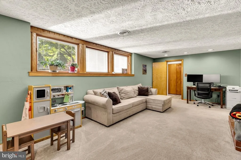 Photo of 3018 PINE SPRING ROAD