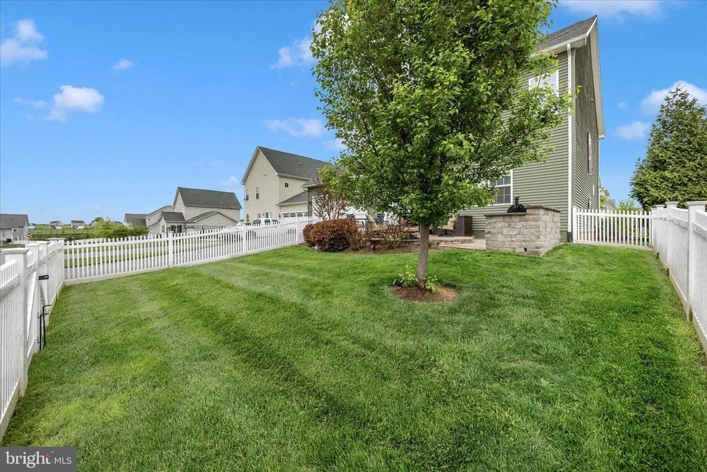 Photo of 4700 PULLER DRIVE