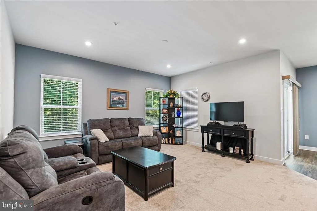 Photo of 2152 NOTTOWAY DRIVE