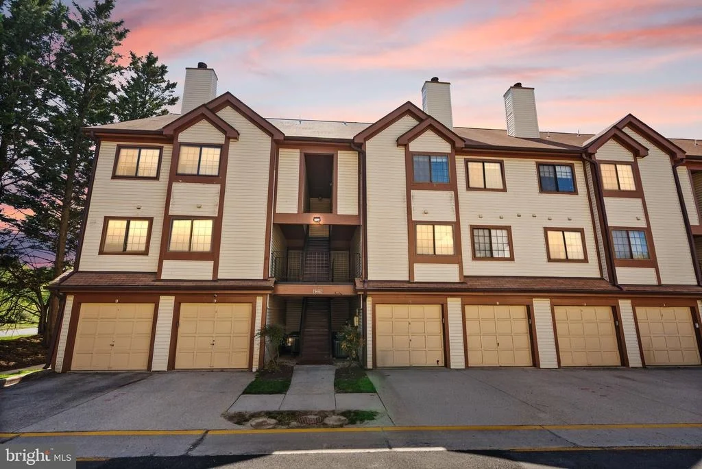 Photo of Unit C at 6013 CURTIER DRIVE