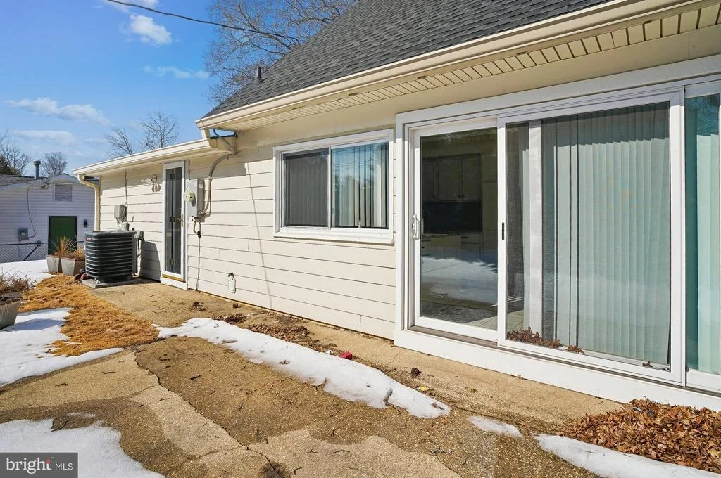 Photo of 16005 PENNANT LANE