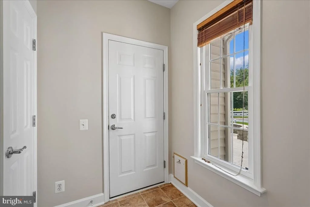 Photo of 41305 WINDYBUSH DRIVE