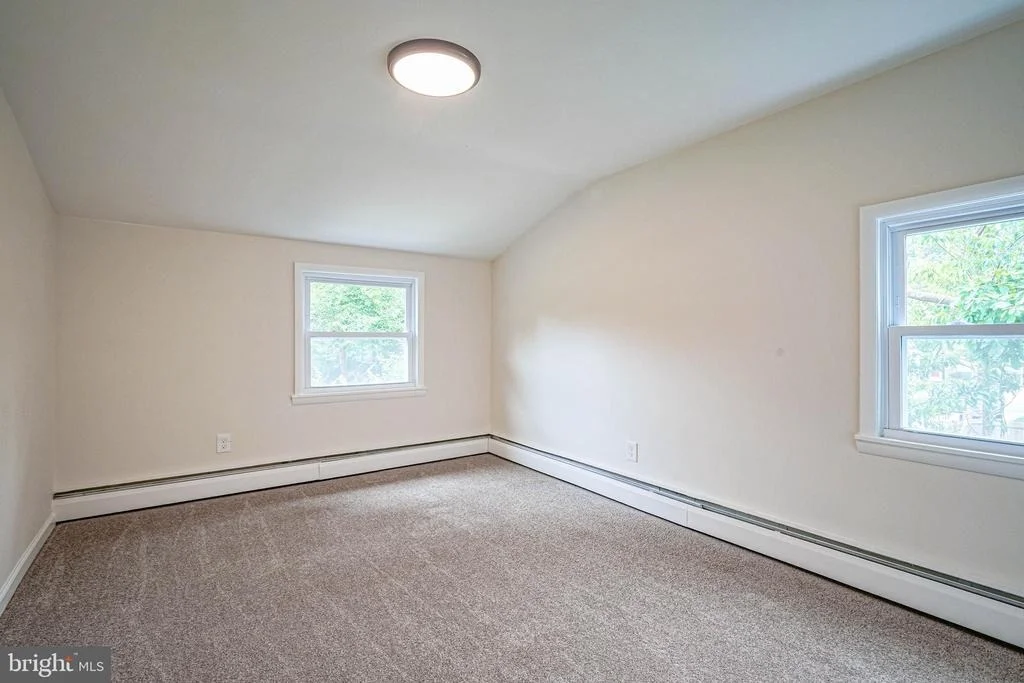 Photo of 299 HICKSTOWN ROAD