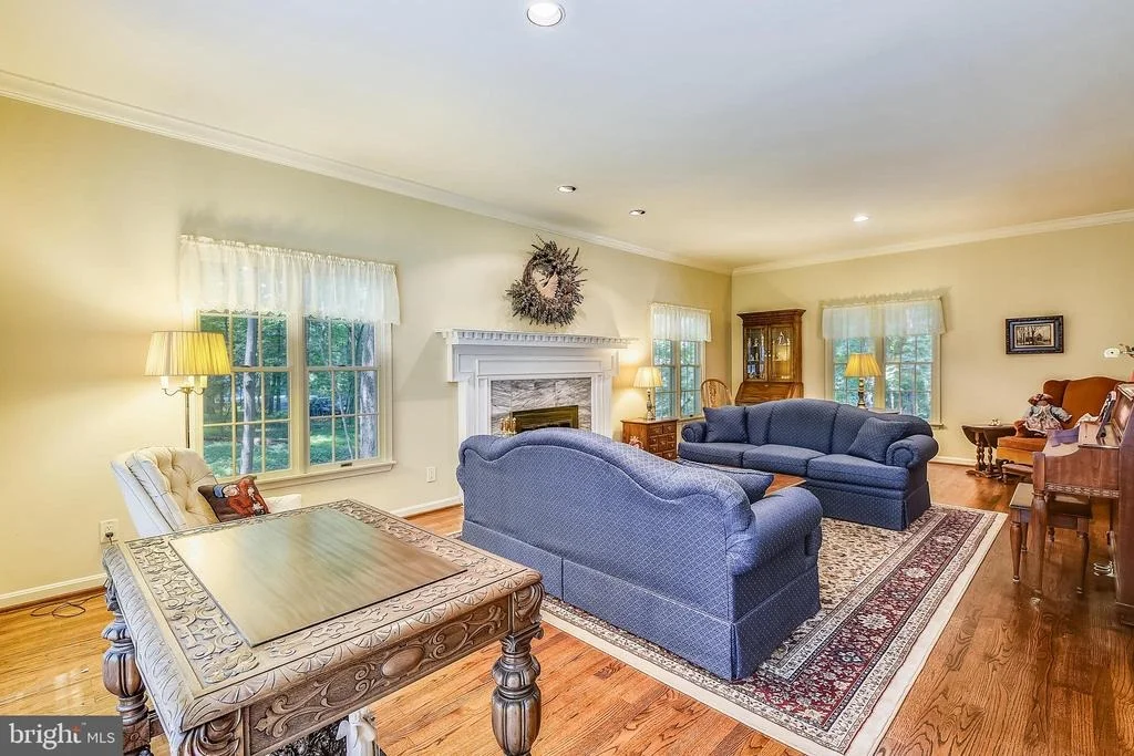Photo of 7700 WARFIELD ROAD
