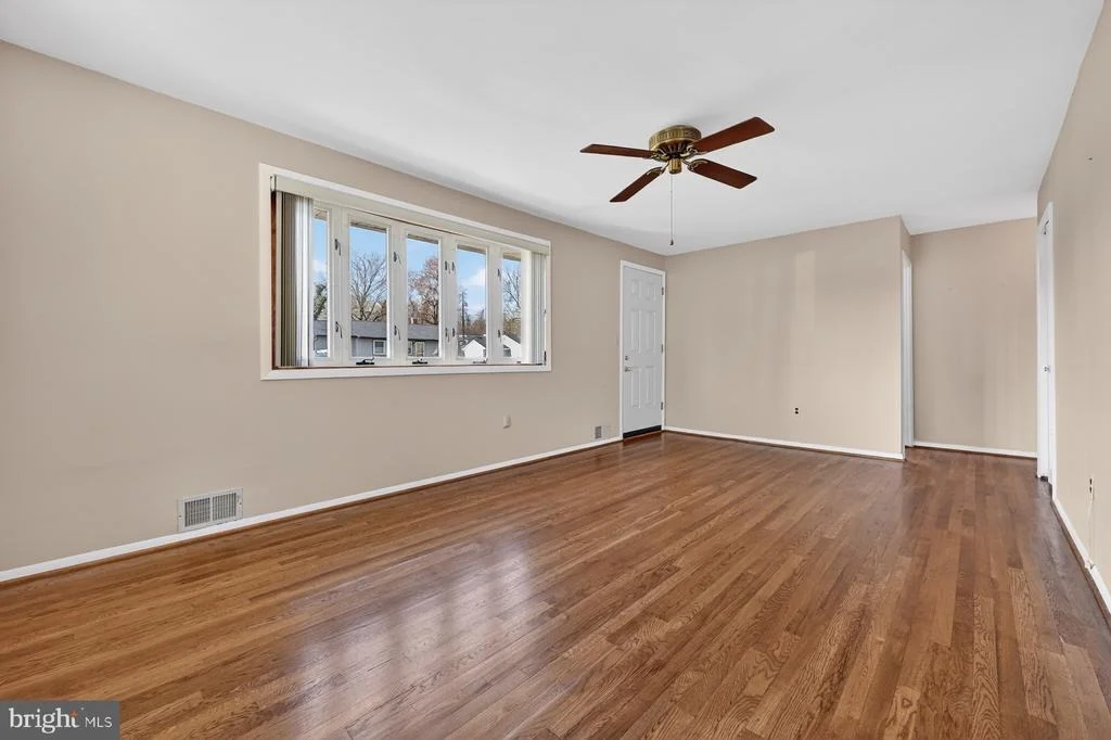 Photo of 804 BENTWILLOW DRIVE
