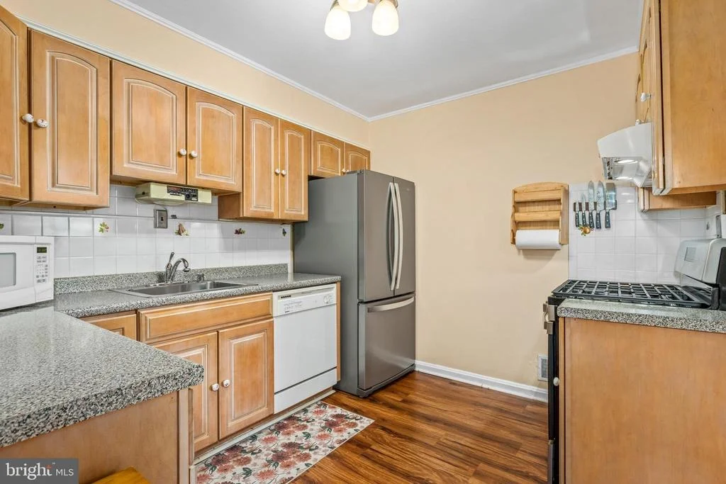 Photo of 12108 GRANDVIEW AVENUE