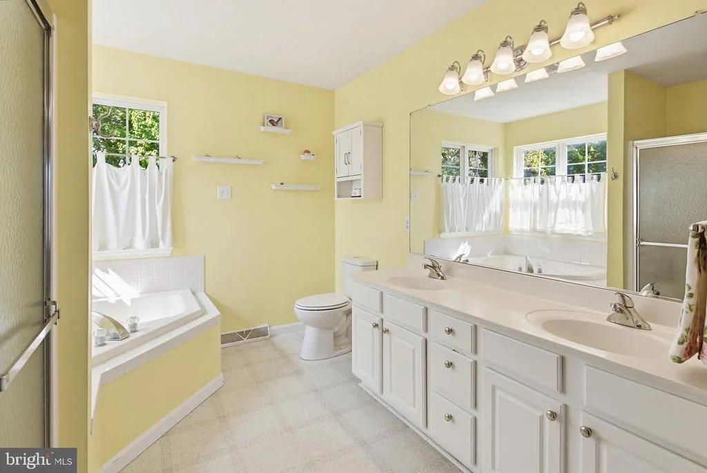 Photo of 1804 HARROWSMITH COURT