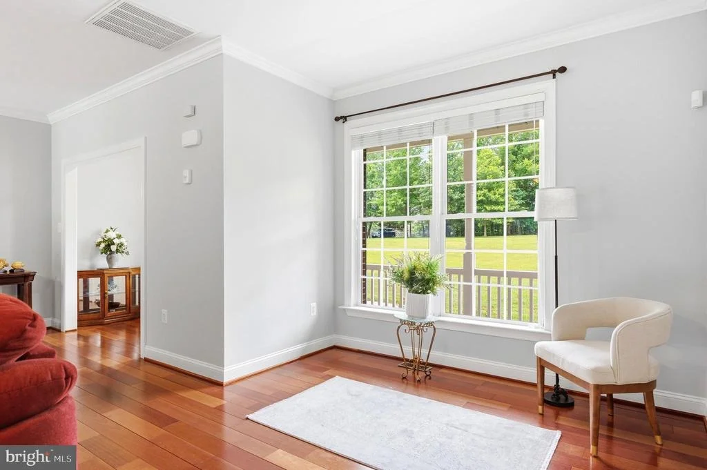 Photo of 4570 HAWTHORNE ROAD