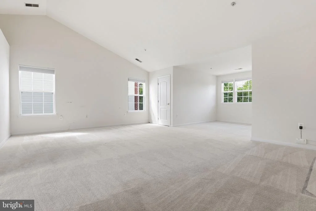 Photo of 10105 ELGIN CIRCLE