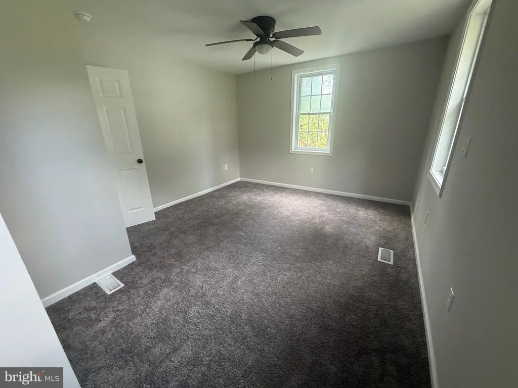 Photo of 10516 BIRD RIVER ROAD