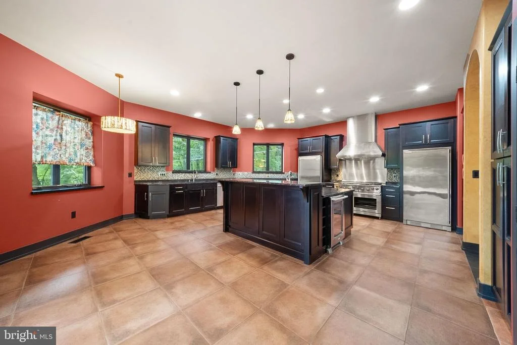 Photo of 8419 OVERLOOK STREET