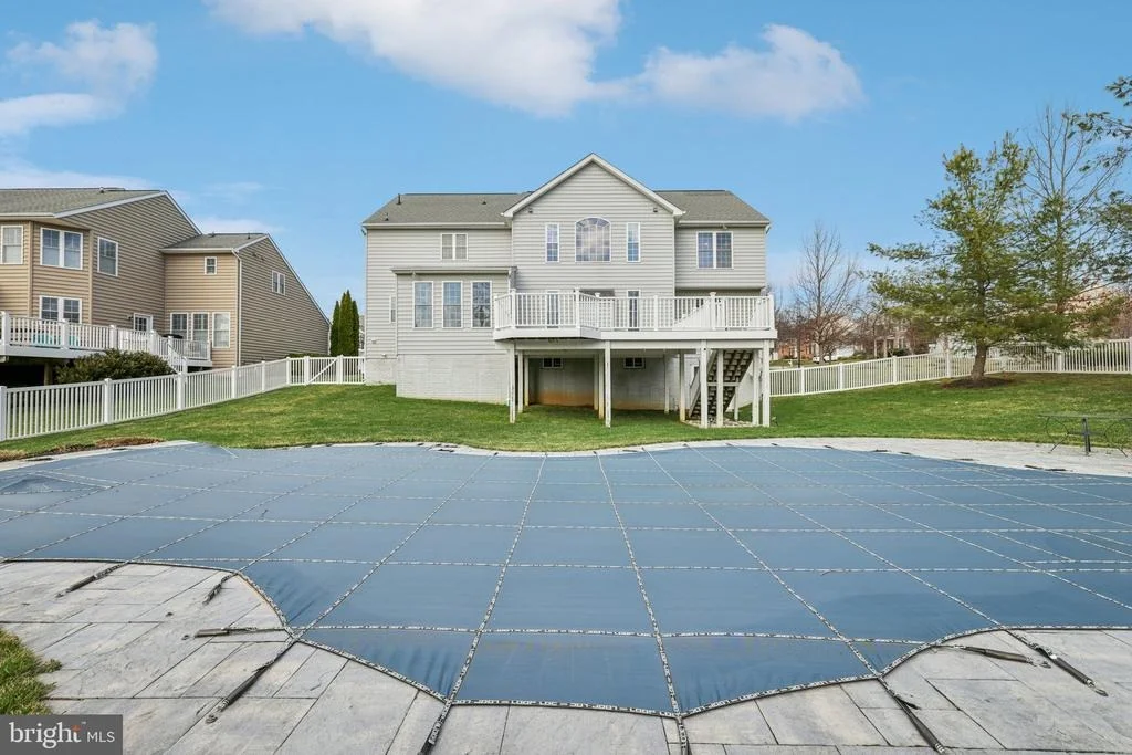 Photo of 1702 FIELDBROOK LANE