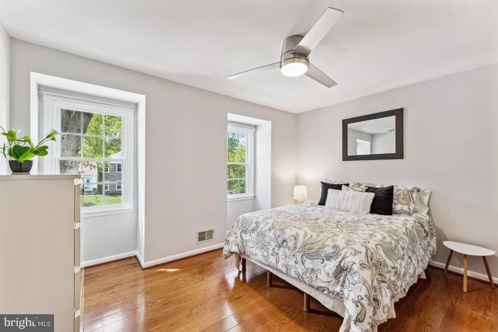 Photo of 7313 LANGSFORD COURT