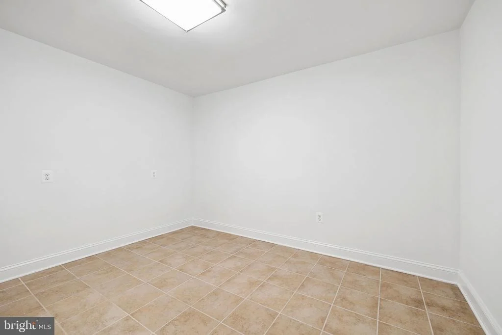 Photo of 5842 RIVERSIDE DRIVE