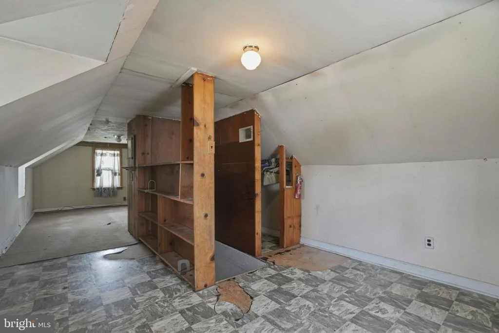 Photo of 8240 LONGPOINT ROAD