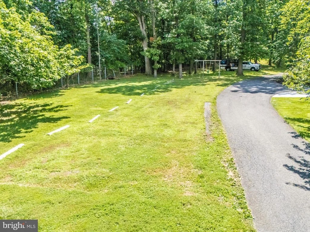 Photo of 6047 QUINN ROAD