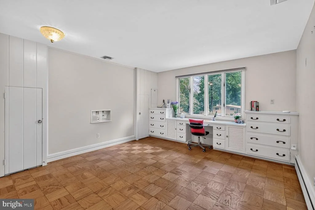 Photo of 1118 ORCHARD WAY