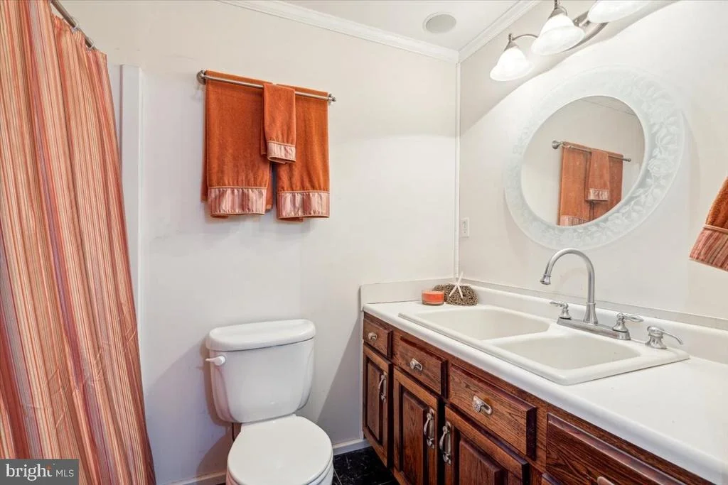 Photo of 1037 LINDFIELD DRIVE