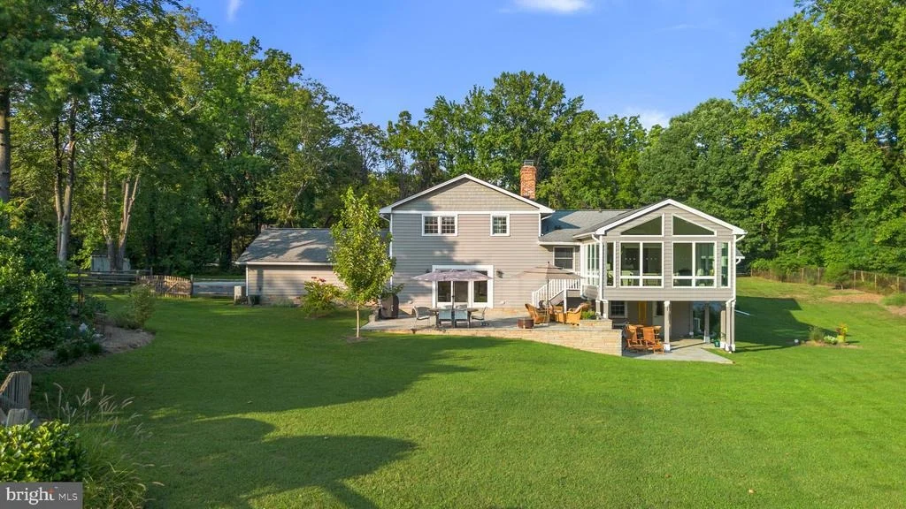 Photo of 384 EAGLE HILL ROAD
