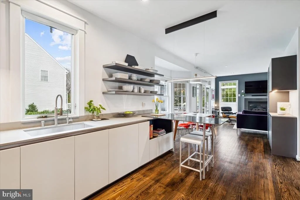 Photo of 2554 BEAR DEN ROAD