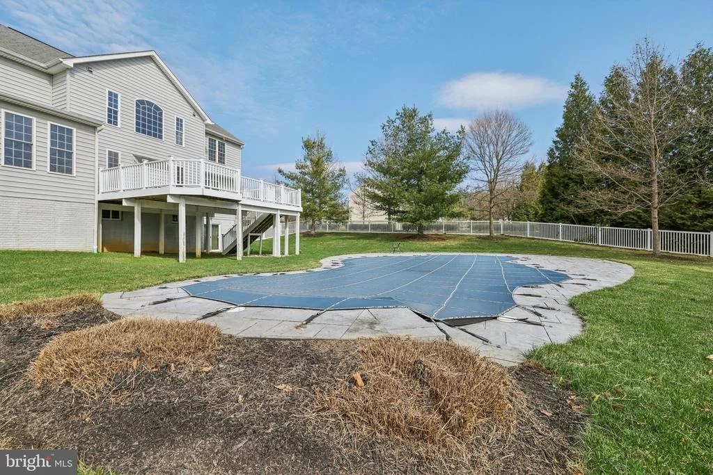 Photo of 1702 FIELDBROOK LANE