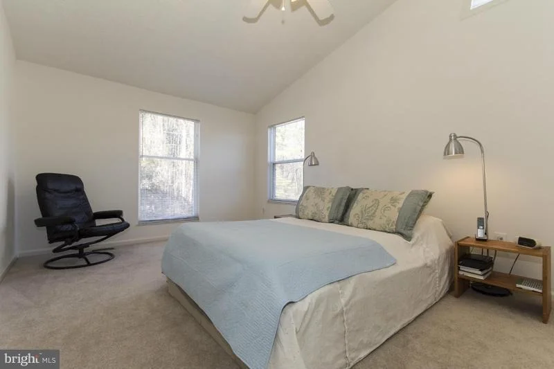 Photo of 10941 HILLTOP LANE