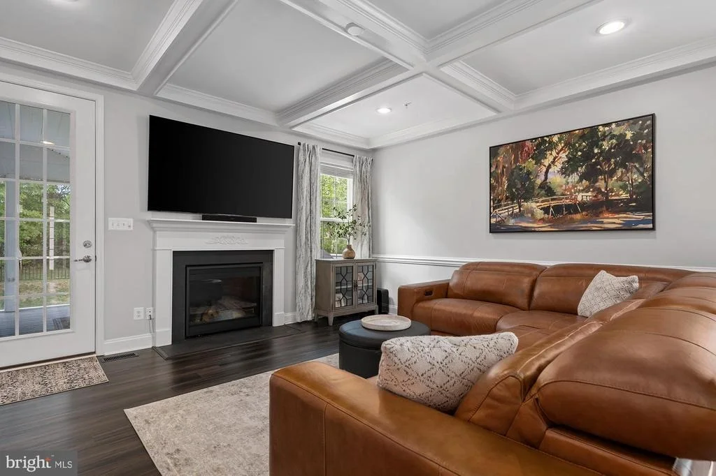 Photo of 821 BENTGRASS DRIVE
