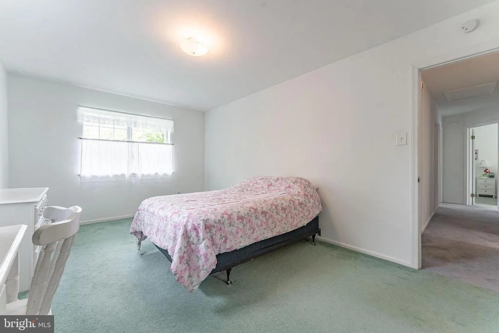 Photo of 1239 UPTON CIRCLE