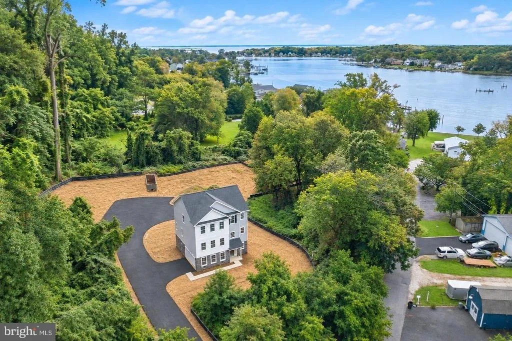 Photo of 721 NOLLMEYER ROAD