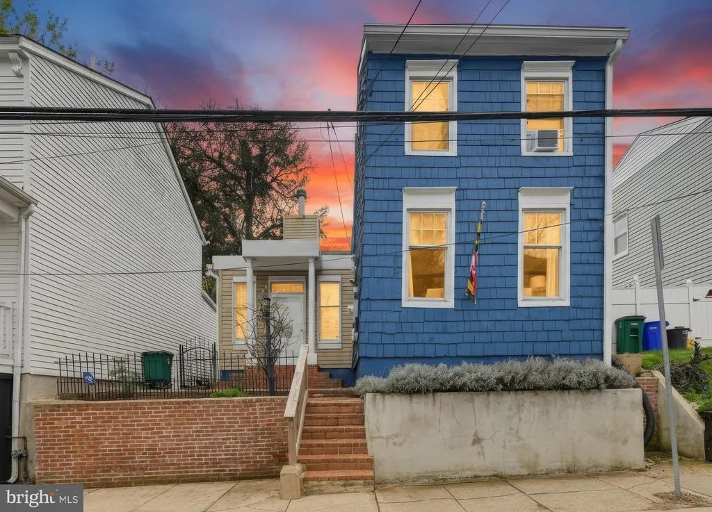 Photo of 185 CLAY STREET