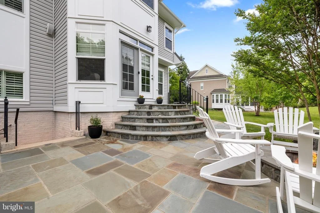 Photo of 8328 PINE KNOTT COURT