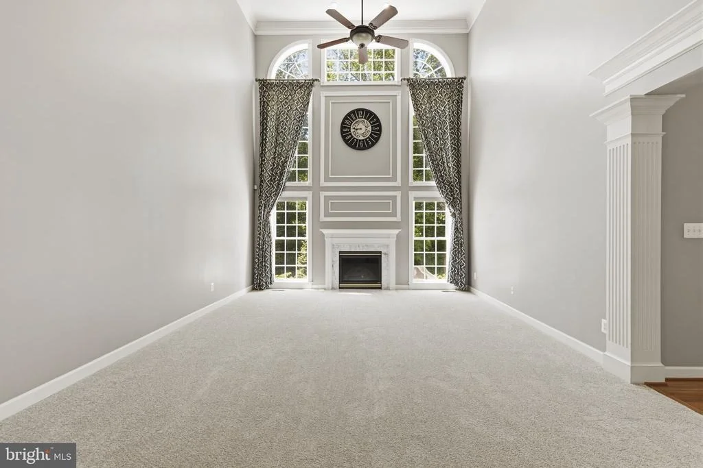 Photo of 1124 OAK TREE DRIVE