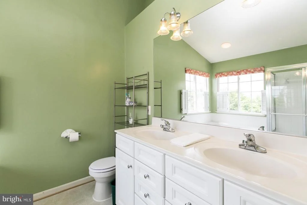 Photo of 14256 TOWN COMMONS WAY