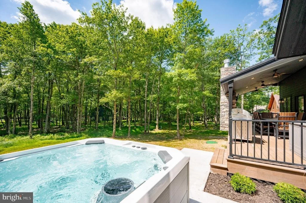 Photo of 49 GREENSTONE WAY