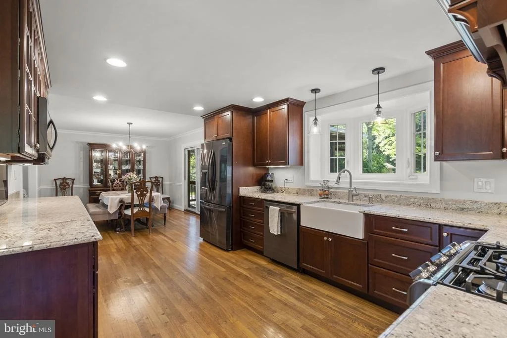Photo of 4120 SIR WALTER ROAD