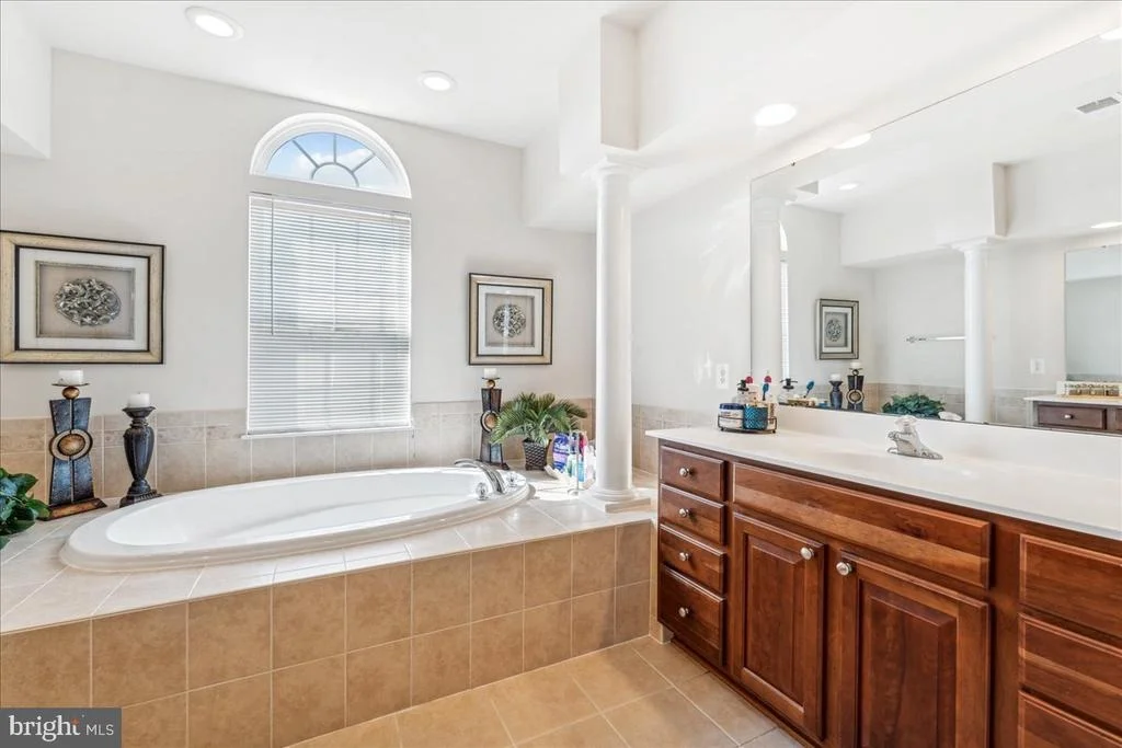 Photo of 10902 SIR PAUL PLACE